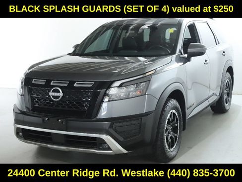 Used 2024 Nissan Pathfinder Rock Creek AWD/4WD image 4