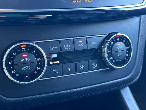 Used 2017 Mercedes-Benz GLE 43 AMG 4MATIC image 29