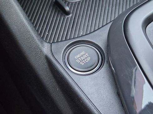 Used 2025 Kia K4 EX image 21