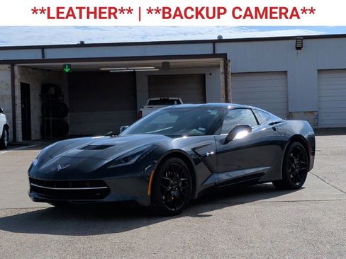 Used 2019 Chevrolet Corvette Stingray Coupe w/ 1LT image 3