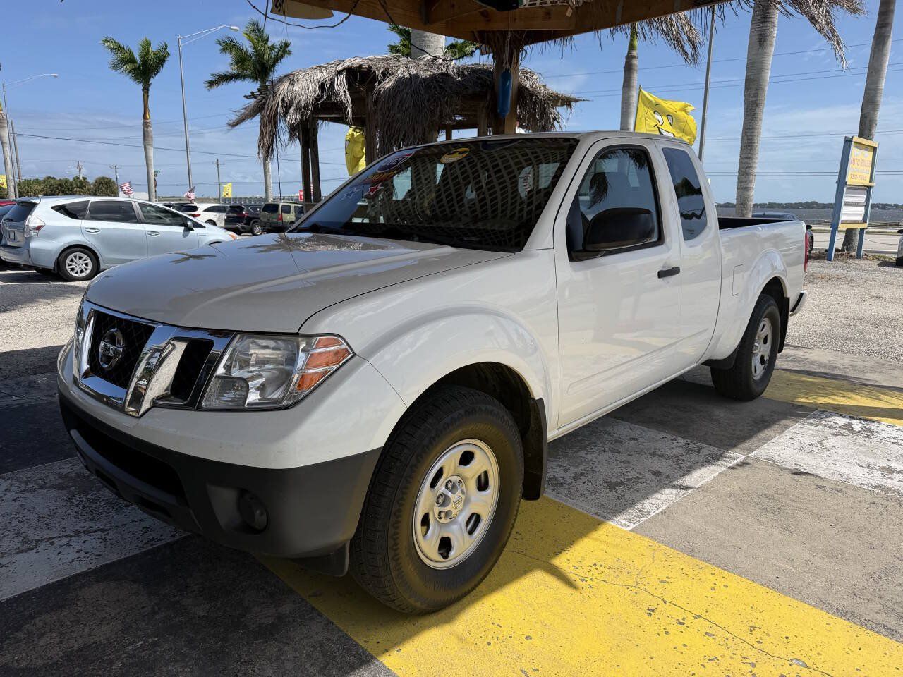 Used 2021 Nissan Frontier S RWD image 1