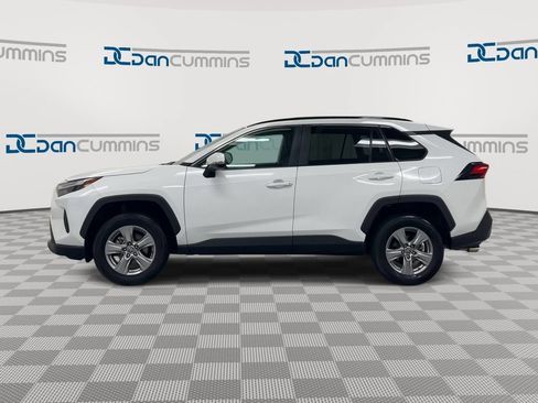 Used 2025 Toyota RAV4 XLE FWD image 5