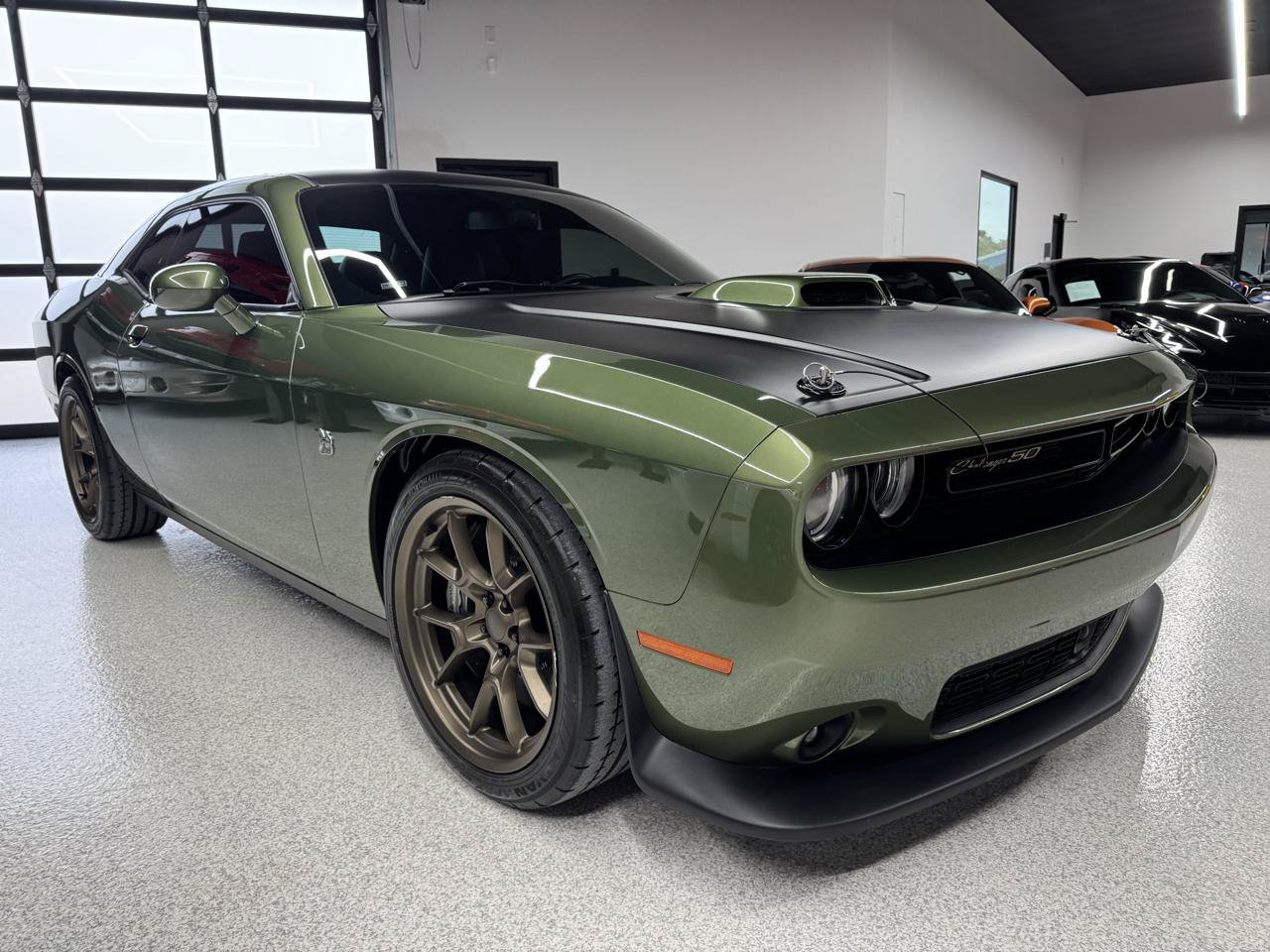 Used 2020 Dodge Challenger R/T Scat Pack RWD image 21