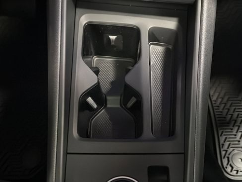 New 2026 Volkswagen Tiguan SE AWD/4WD image 19