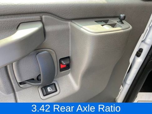 Certified 2024 Chevrolet Express 2500 Work Van w/ Driver Convenience Package image 13