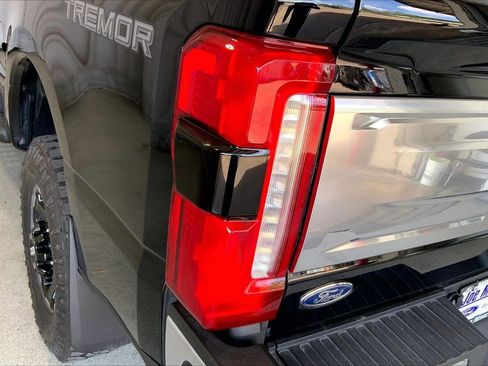 Used 2025 Ford F250 King Ranch w/ Tremor Off-Road Package image 13