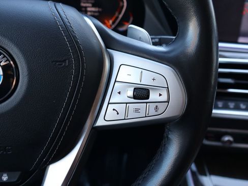 Used 2019 BMW X7 xDrive40i w/ Cold Weather Package image 17