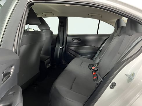 Used 2025 Toyota Corolla LE FWD image 12