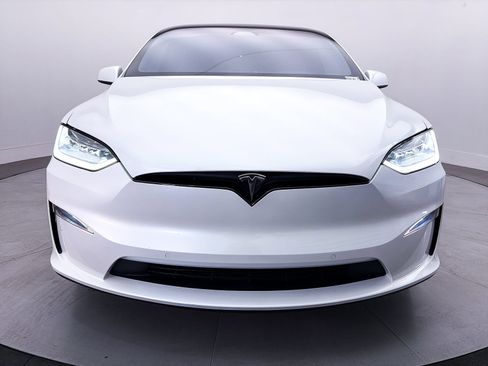 Used 2022 Tesla Model X Plaid AWD/4WD image 10