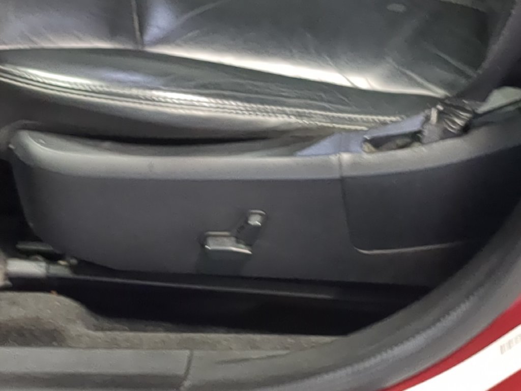 Used 2014 Chrysler 200 Limited FWD image 20