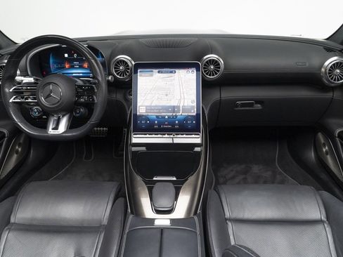 Used 2022 Mercedes-Benz SL 63 AMG SL 63 AMGﾮ w/ Driver Assistance Package image 2