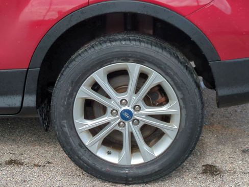 Used 2019 Ford Escape SEL AWD/4WD image 14