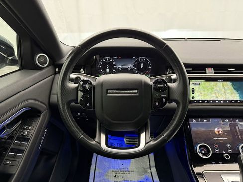 Used 2020 Land Rover Range Rover Evoque R-Dynamic SE image 10