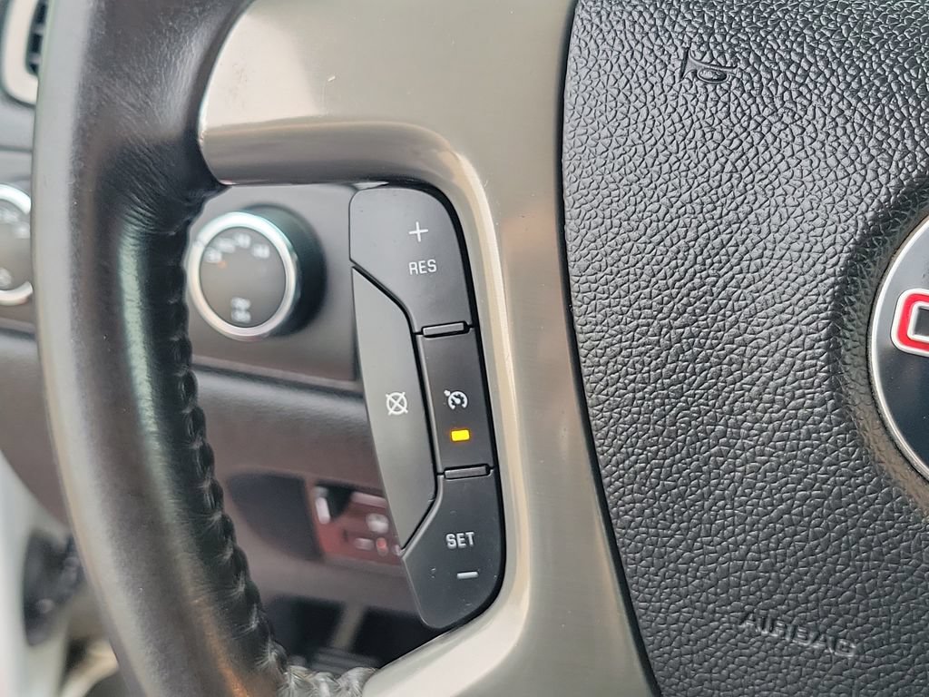 Used 2010 GMC Sierra 1500 SLE w/ All-Terrain Package AWD/4WD image 13