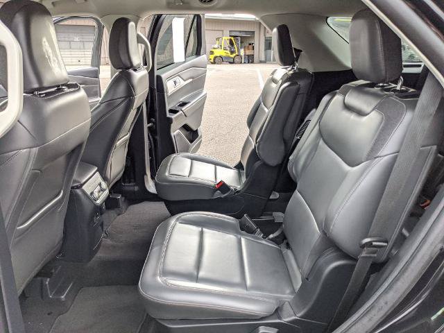 Certified 2025 Ford Explorer Active w/ Active Comfort Package RWD image 16