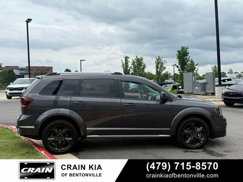 Used 2018 Dodge Journey Crossroad AWD/4WD image 8