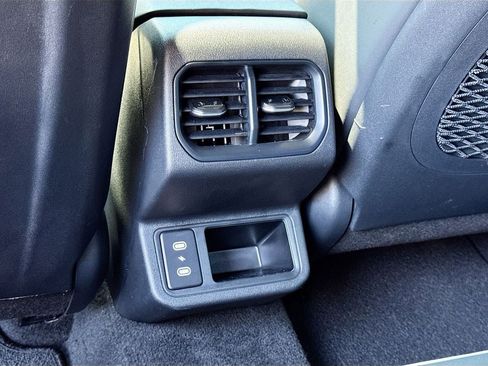 Used 2025 Kia K4 GT-Line Turbo FWD image 41