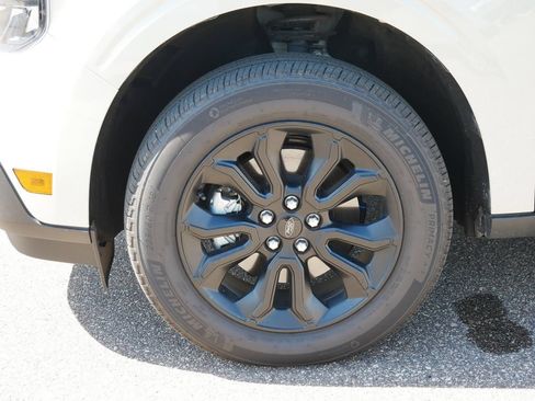 Used 2024 Ford Maverick Lariat w/ Black Appearance Package AWD/4WD image 8