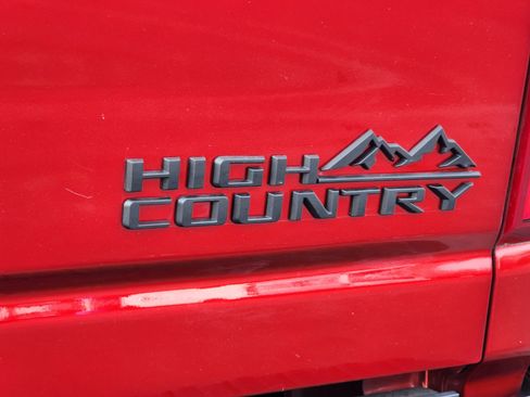 Used 2023 Chevrolet Silverado 2500 High Country w/ Z71 Off-Road Package image 11