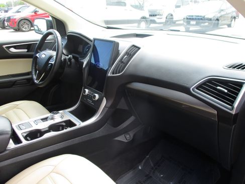 Used 2024 Ford Edge SEL w/ Convenience Package AWD/4WD image 41