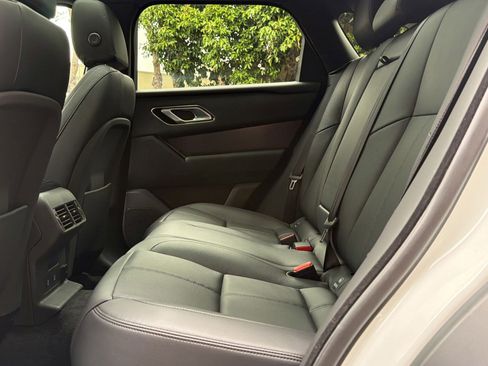 Used 2026 Land Rover Range Rover Velar Dynamic SE image 15