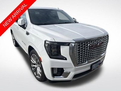 Used 2022 GMC Yukon Denali w/ Max Trailering Package