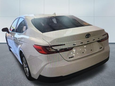Used 2025 Toyota Camry LE FWD image 3