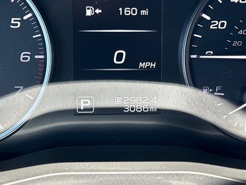 Used 2026 Subaru Ascent Premium AWD/4WD image 30