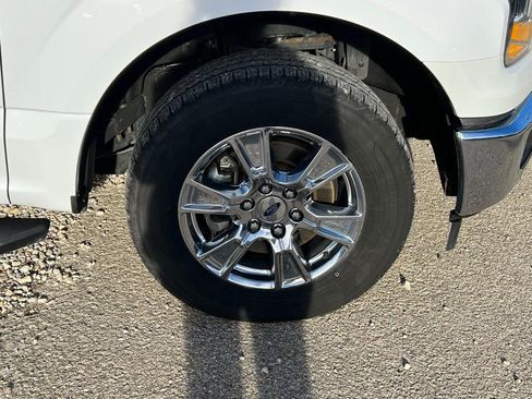 Used 2017 Ford F150 XLT w/ Equipment Group 301A Mid image 10