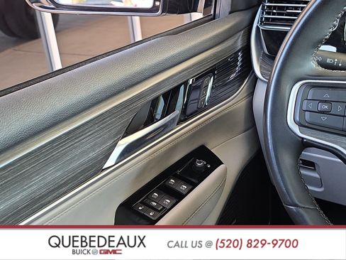 Used 2023 Jeep Wagoneer L Series II w/ Premium Group I AWD/4WD image 22