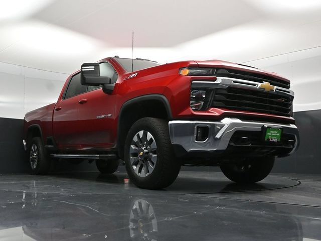 Used 2024 Chevrolet Silverado 3500 LT w/ Convenience Package AWD/4WD image 58