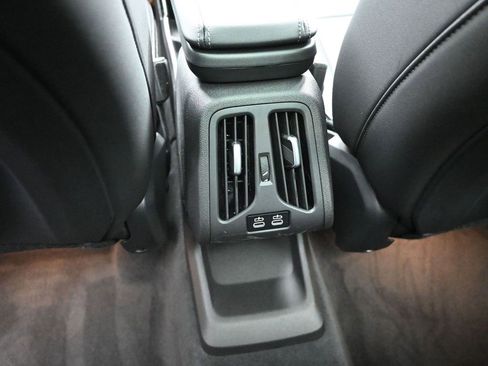 Certified 2025 BMW X1 xDrive28i image 18