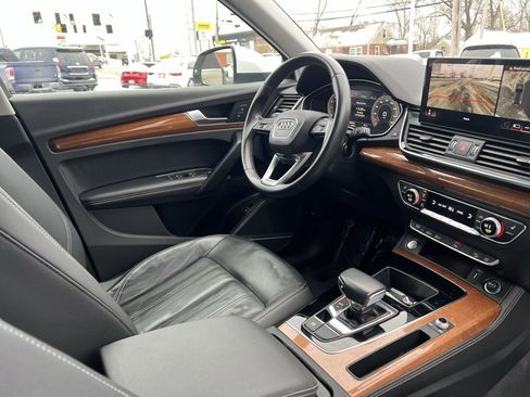 Used 2022 Audi Q5 2.0T Premium Plus w/ Premium Plus Package image 30
