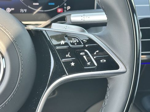 Used 2024 Mercedes-Benz S 580 4MATIC Sedan image 25