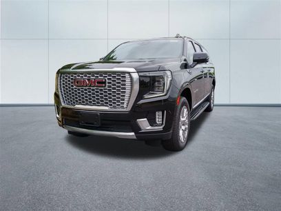 Used 2024 GMC Yukon XL Denali w/ LPO, Floor Liner Package