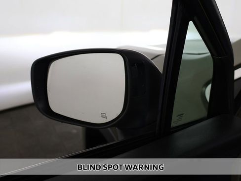 Used 2023 Subaru Ascent Limited image 4