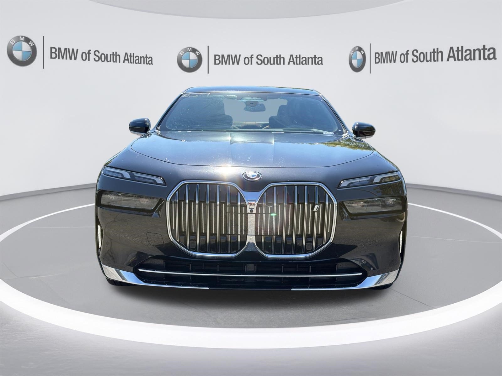 Certified 2024 BMW i7 xDrive60 AWD/4WD image 27