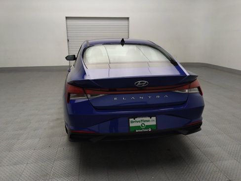 Used 2023 Hyundai Elantra SEL image 6