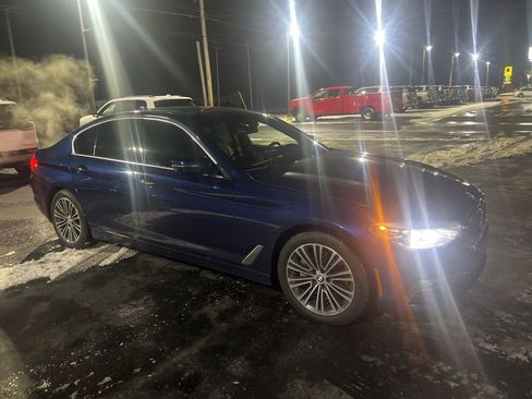 Used 2018 BMW 540i xDrive image 2