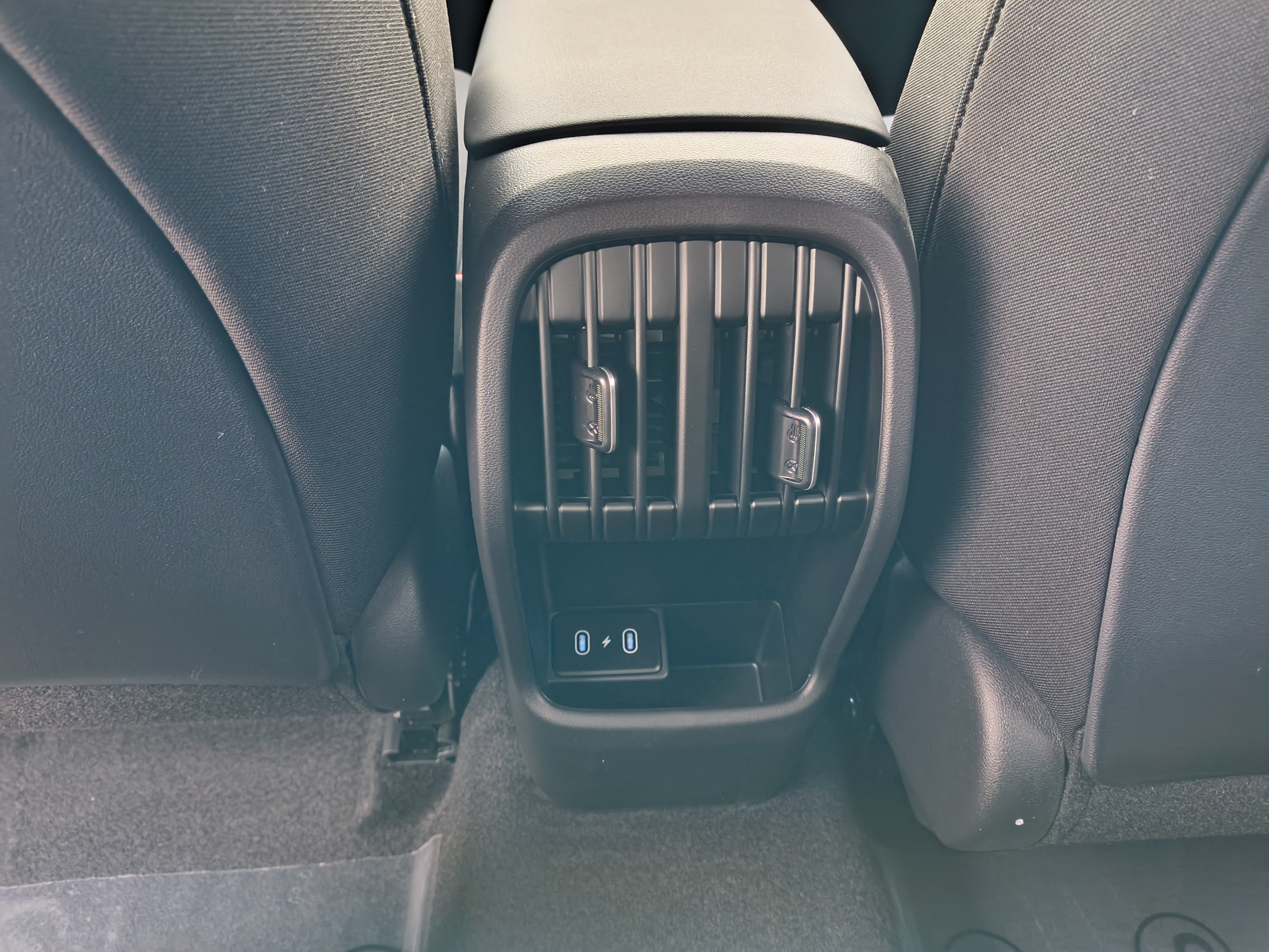 New 2027 Hyundai Kona SEL Sport FWD image 15