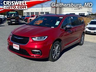 New 2026 Chrysler Pacifica Pinnacle video 1