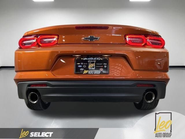 Used 2022 Chevrolet Camaro LT RWD image 7