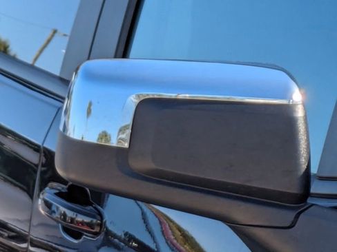 Used 2025 Chevrolet Silverado 1500 LT image 11