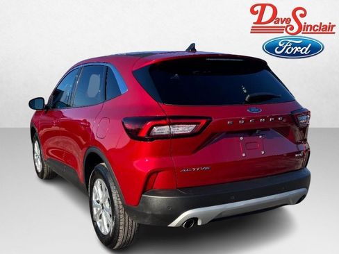 Used 2023 Ford Escape Active w/ Tech Pack #1 image 9