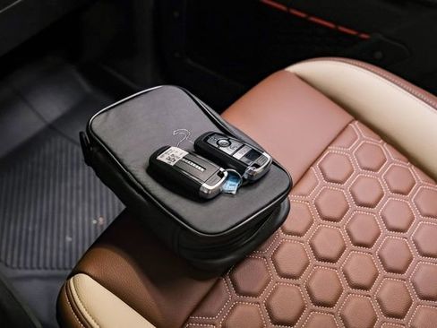 Used 2025 Ford Bronco Raptor image 93