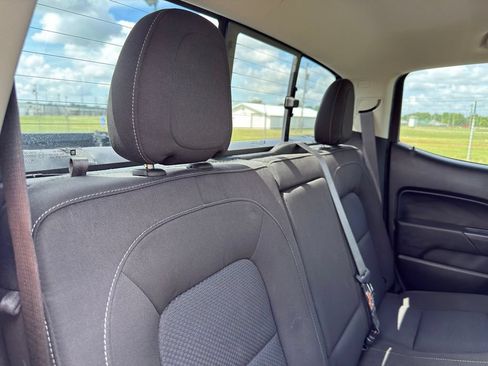 Used 2021 Chevrolet Colorado LT w/ Redline Special Edition AWD/4WD image 33