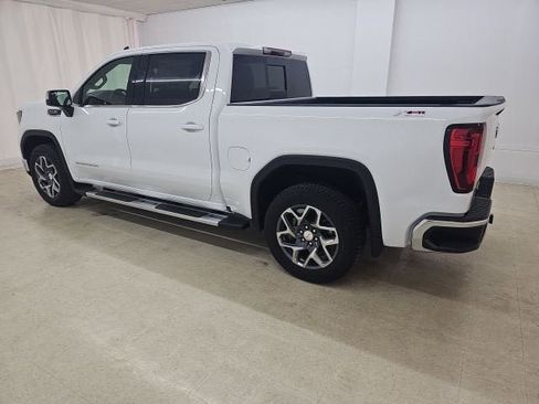 New 2026 GMC Sierra 1500 SLE AWD/4WD image 19