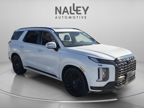 Used 2024 Hyundai Palisade Calligraphy image 6