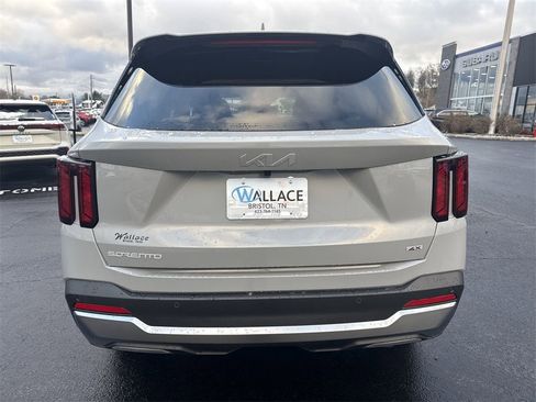 New 2026 Kia Sorento EX image 5