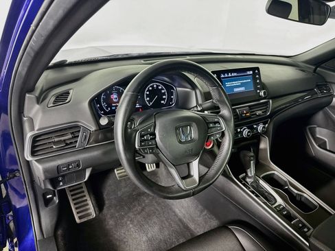 Used 2022 Honda Accord Sport image 8